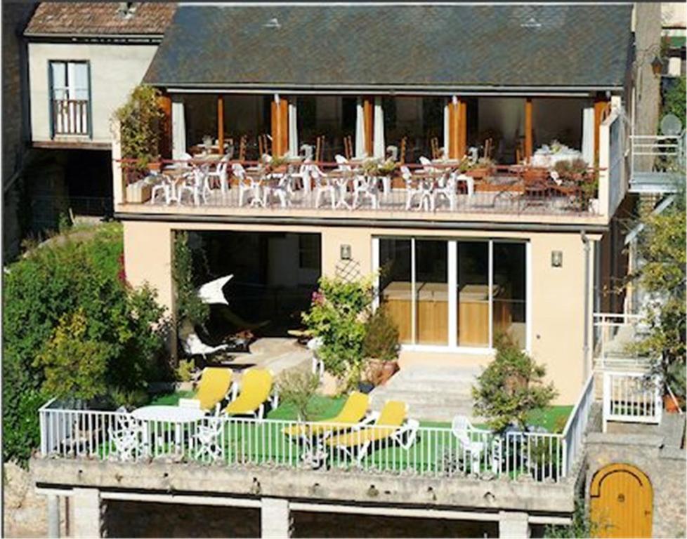 Hôtel Doussière - Restaurant l'Alicanta Le Rozier Exterior foto